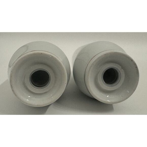 Festive Gold Trim Christmas Tree Salt And Pepper Shakers Great Condition 3.6” - Picture 3 of 4